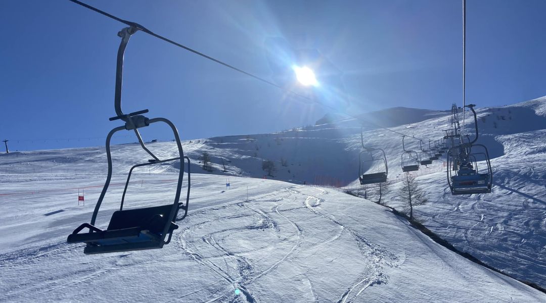 '.Piemonte, a Macugnaga e a Prali si continua a sciare .'